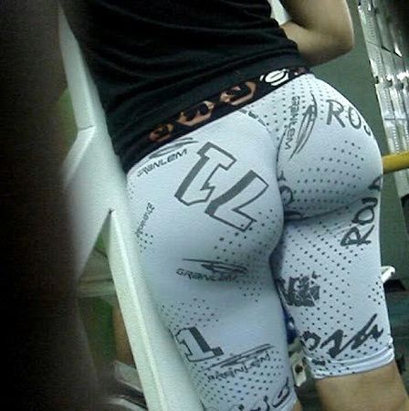 Juicy gym booty