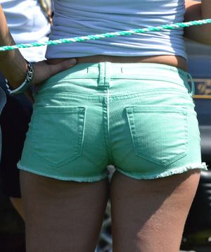 Not your typical dyke golfer that daddy used to see.Â  I need to get a golf tournament.Â  Screw the pros on the course, there is some pro as