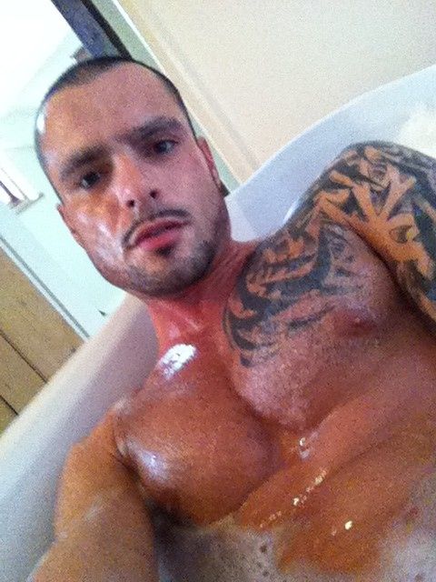 gay porn star Issac Jones!