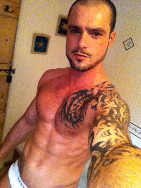 gay porn star Issac Jones!