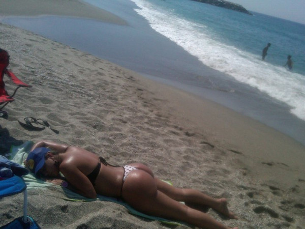 She is either water logged or that is a juicy beach booty that washed up.