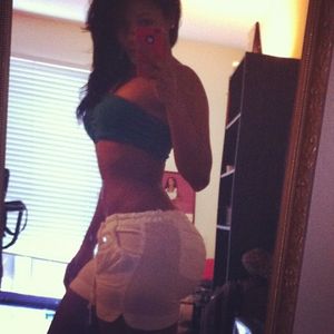 Awesome rookie pic with a sexy brunette butt