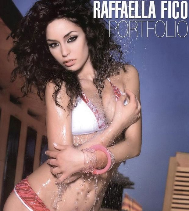 RAFFAELLA FICO FAMOUS ITALY WAGS