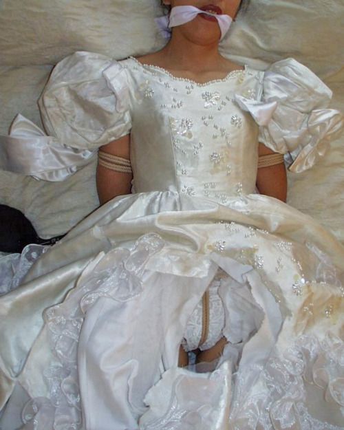 wedding dress sub