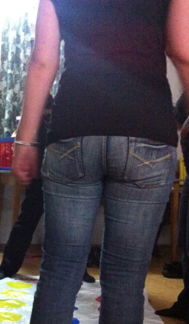 hot jeans ass on a party 1/3