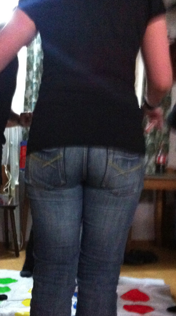 hot jeans ass on a party 2/3