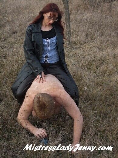 female domination ball busting, facesiting, dominatrix, femdom, mistress, submissive males, cuckolds