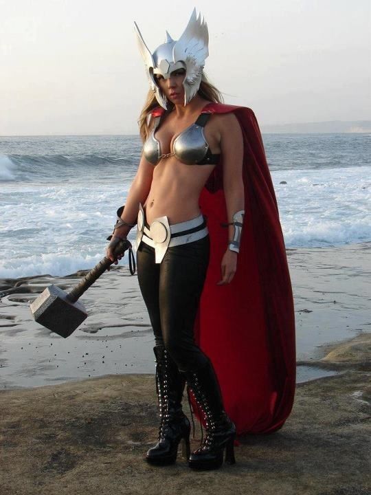 Thor Genderswap