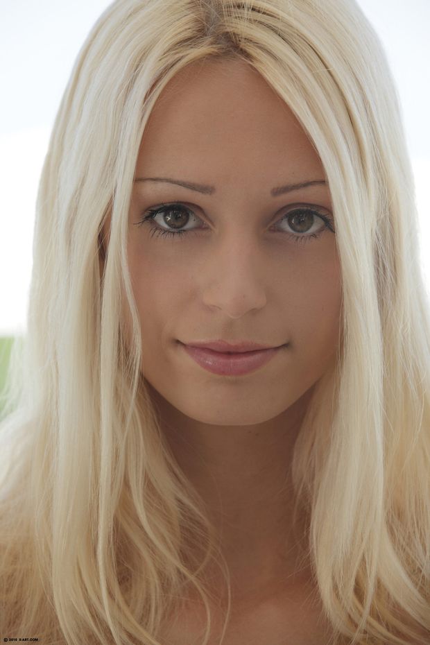 Fabulous blonde teen in this amazing photo