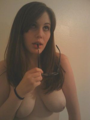 Sexy ash brown boobs in a amazing photo