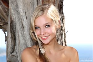 Hot picture featuring amazing blonde teen