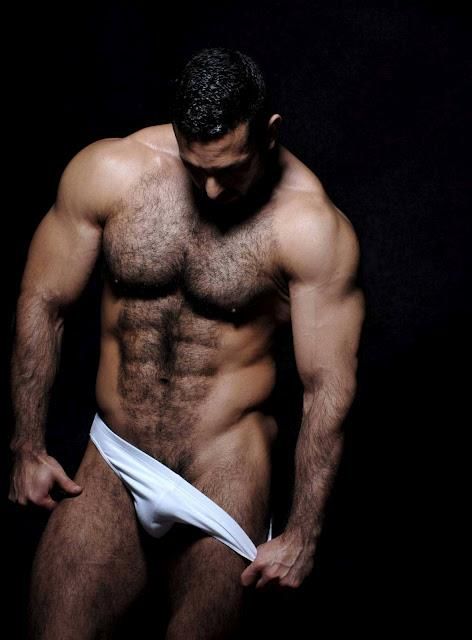 Awesome pic with a amazing hairy