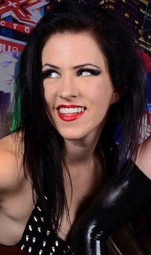 Mistress Justine Cross