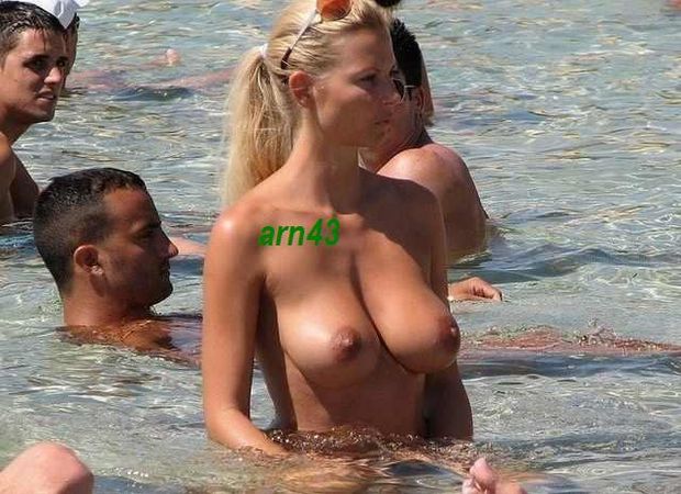 Lovely blonde amateur in incredible rookie photo
