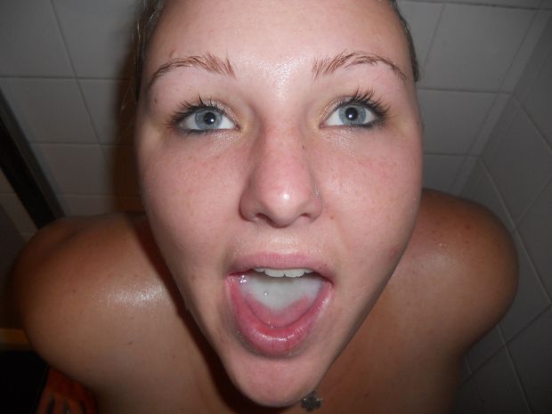 Awesome cumshot pic