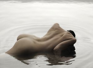 Bony yet curvy: #contradiction