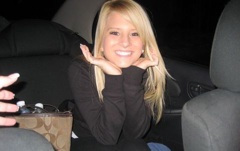 Fabulous blonde in this awesome ex-girlfriend pic