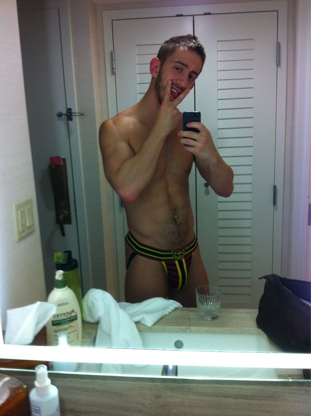 Gay pornstar Bryan Cole! "big cock"