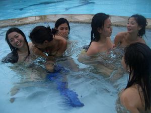 Maui Taylor and friends