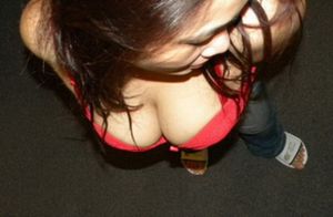 Amazing pic with stunning japanese mother