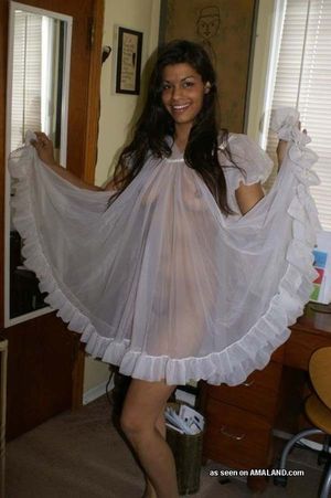 Awesome homemade pic with gorgeous ash brown boobs