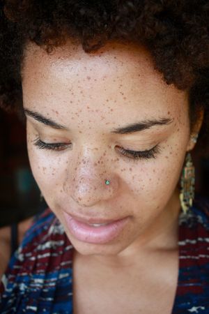 Girlfriend-status. Total cutie-pie. LOVE freckles!