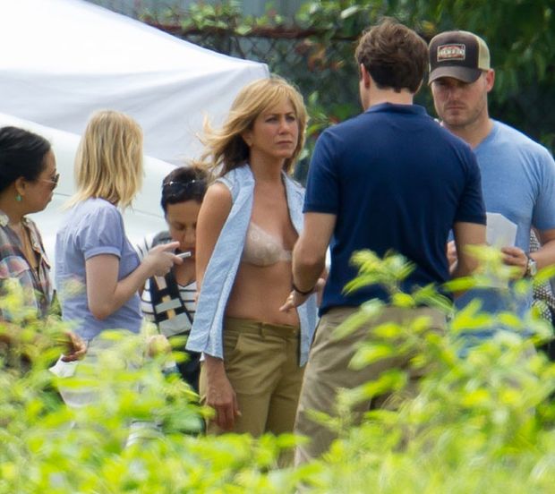 Jennifer Aniston casual style