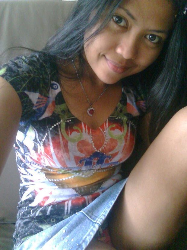 Hot thai teen in hot pic