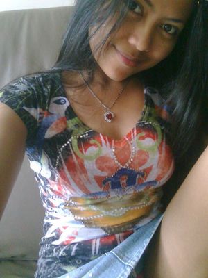 Lovely chinese in amazing rookie pic