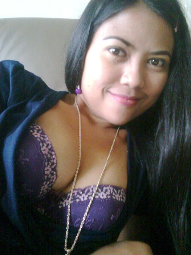 Hot amateur photo with a stunning asian