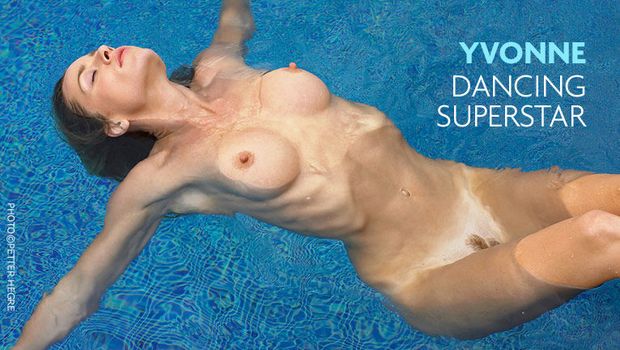 Stunning brunette jugs in amazing vagina picture