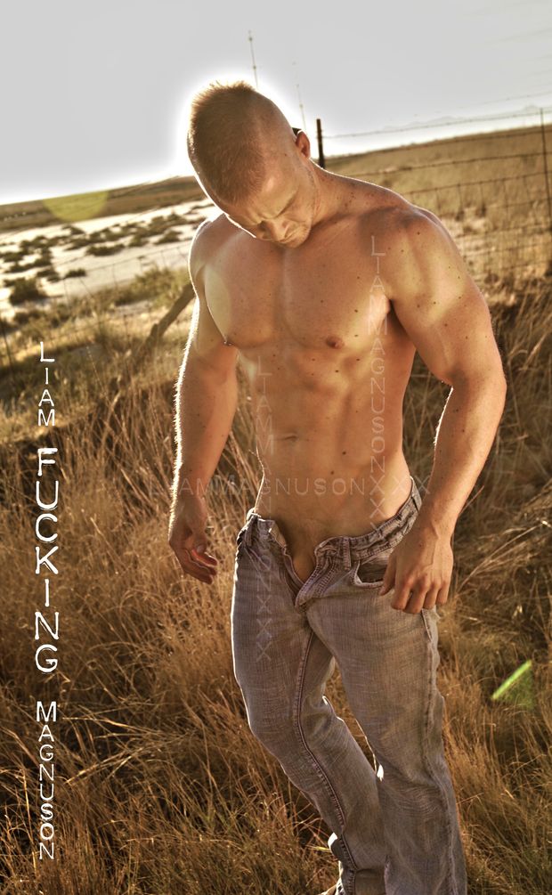 gay porn star Liam Magnuson! (real name: David Merrell)