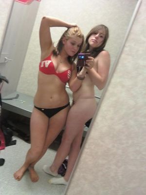 Beautiful teen amateur in amazing rookie panties pic