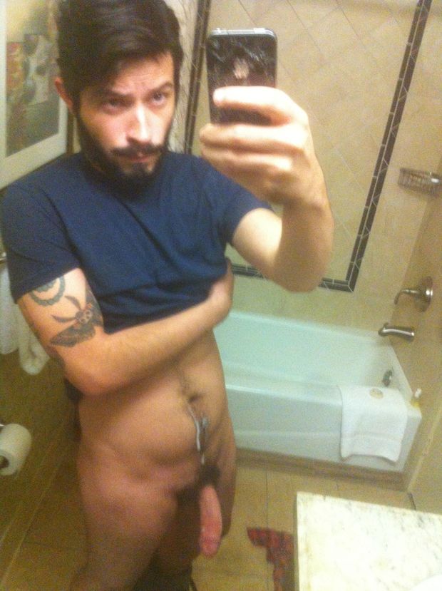 Hot bearded guy with your iPhone! â™¥
