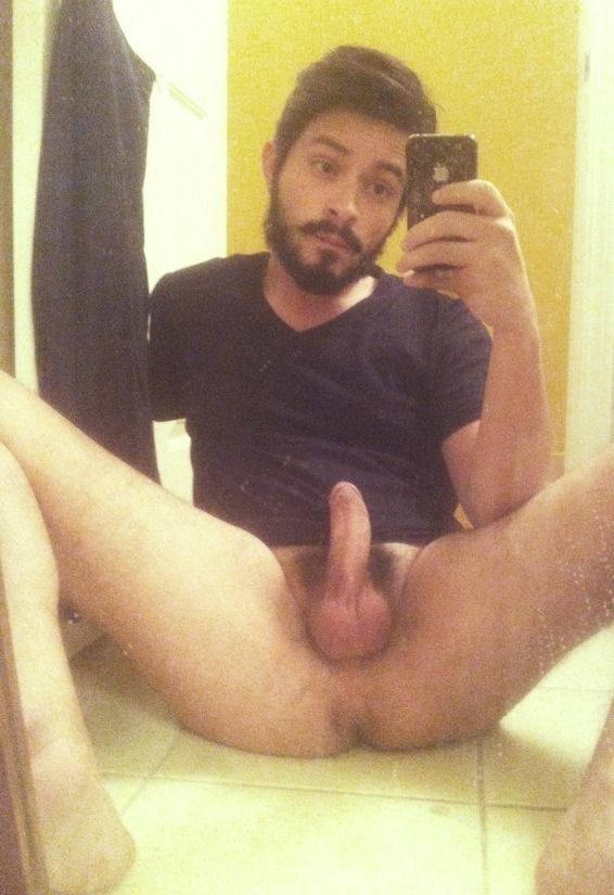 Hot bearded guy with your iPhone! â™¥