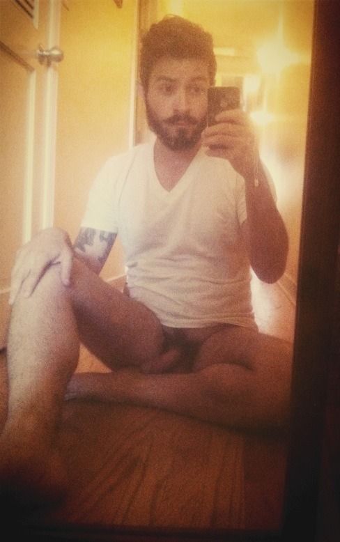 Hot bearded guy with your iPhone! â™¥