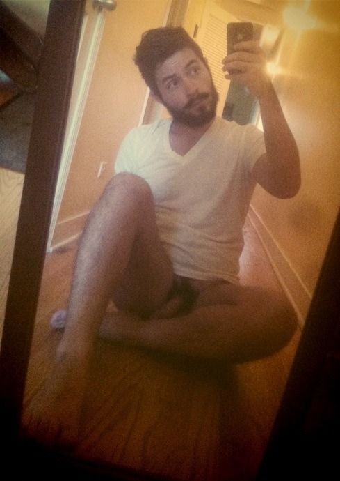 Hot bearded guy with your iPhone! â™¥