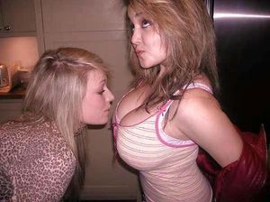 Lovely lesbian jugs in amazing pic