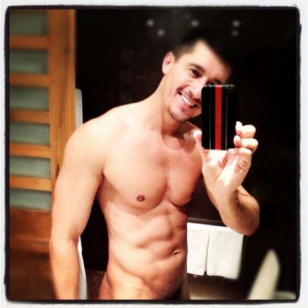 Jay Roberts ♥ (JayRobertsXXX on twitter)