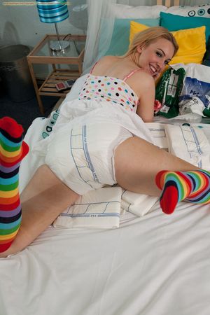 Incredible pic featuring superb blonde