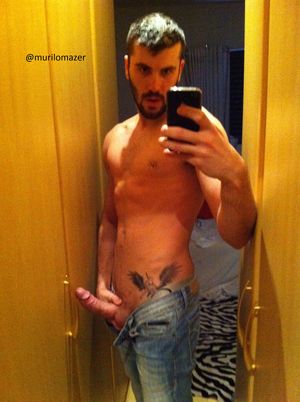 Murilo Mazer (Hot Brazilian Guy) on Guys With iPhones