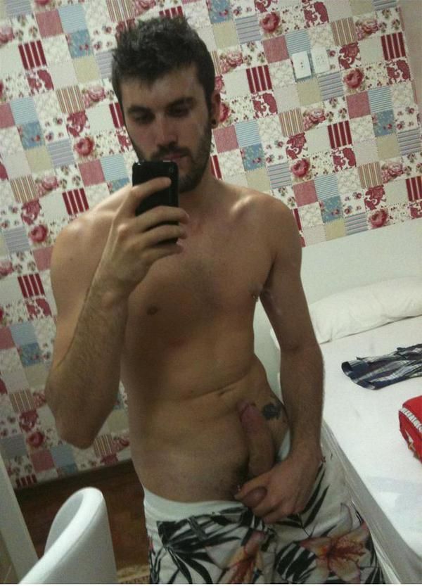 Murilo Mazer (Hot Brazilian Guy) guyswithiphones brasileiro