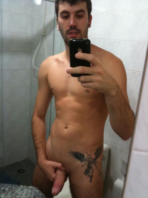 Murilo Mazer (Hot Brazilian Guy) guyswithiphones brasileiro
