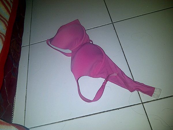 Sexy bra in a incredible pic