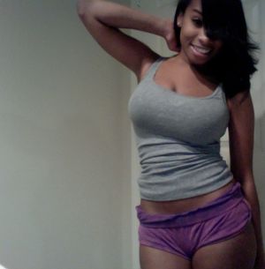 Superb chocolate skinned big tits in this hot wife pic