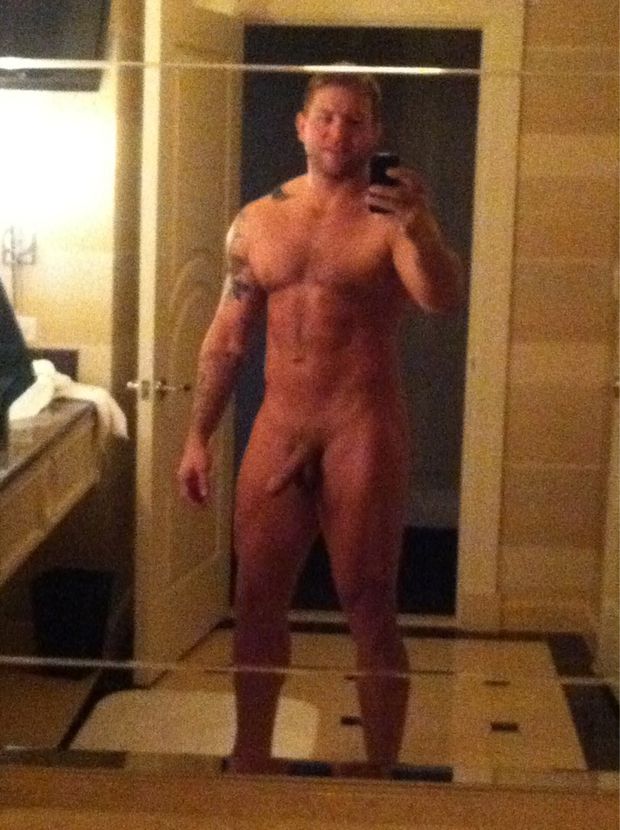 gay pornstar Colby Jansen!
