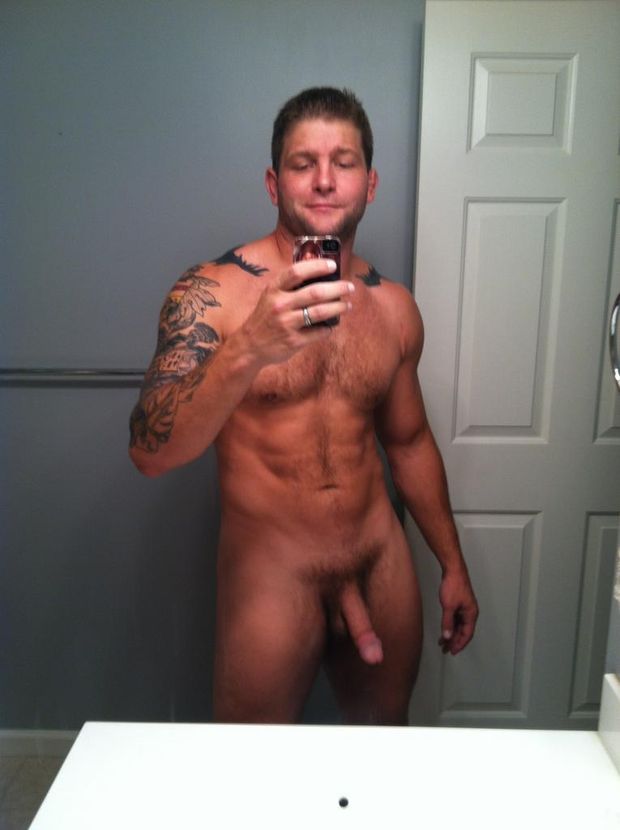 gay pornstar Colby Jansen!