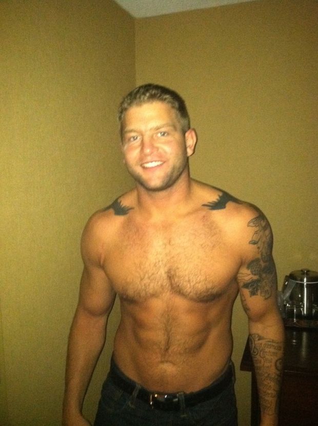 gay pornstar Colby Jansen!