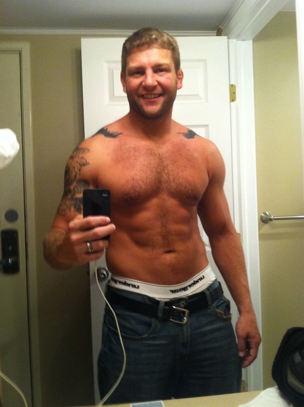 gay pornstar Colby Jansen!