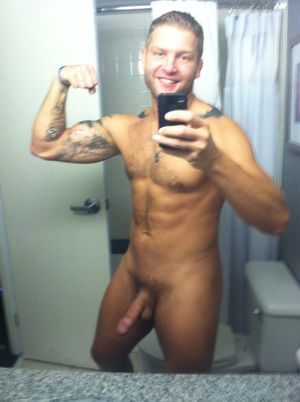 gay pornstar Colby Jansen!